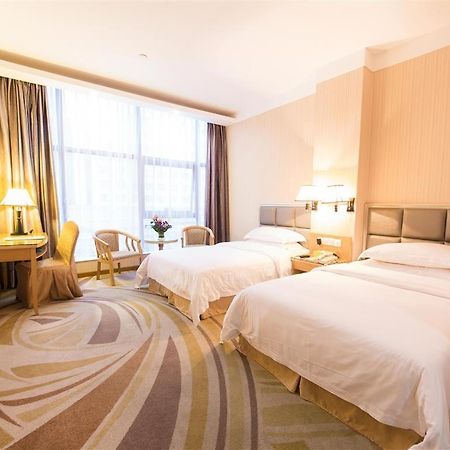 Vienna Hotel Zhanjiang Coast Avenue Extérieur photo