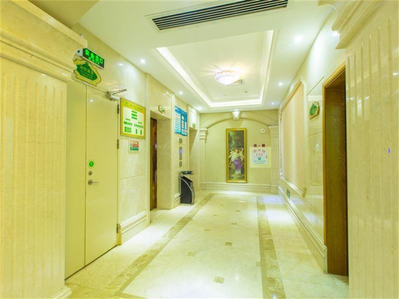Vienna Hotel Zhanjiang Coast Avenue Extérieur photo