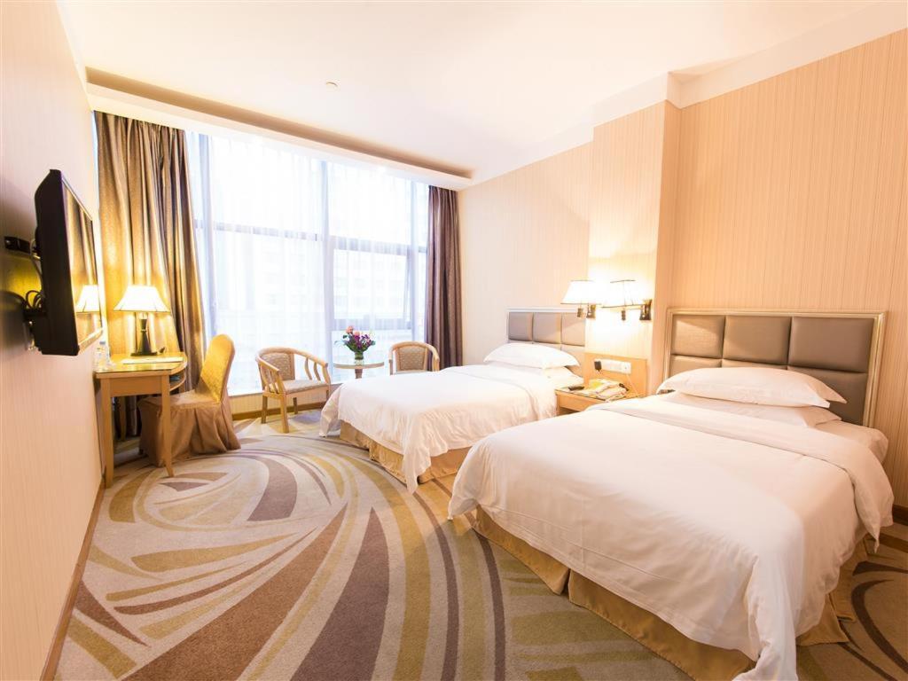 Vienna Hotel Zhanjiang Coast Avenue Extérieur photo