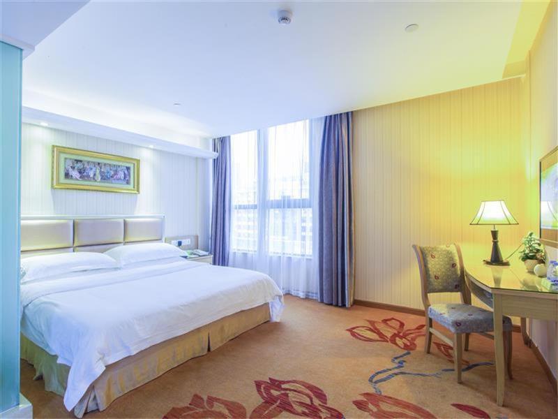 Vienna Hotel Zhanjiang Coast Avenue Extérieur photo