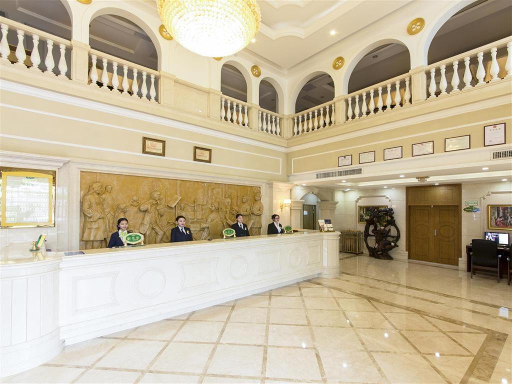 Vienna Hotel Zhanjiang Coast Avenue Extérieur photo